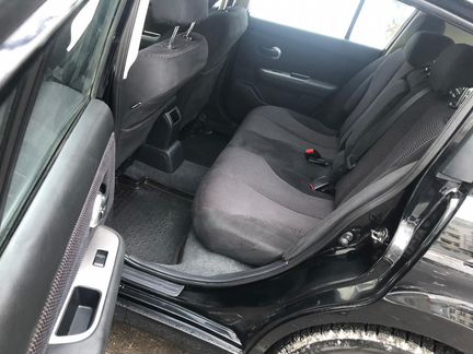 Nissan Tiida 1.6 AT, 2011, 113 222 км