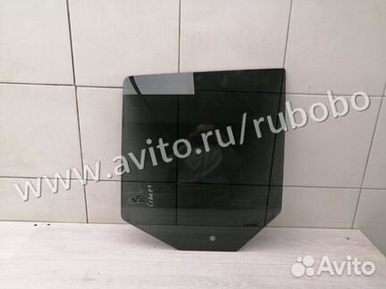 Стекло заднее левое Jeep Liberty Patriot MK74 2007