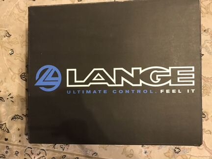 Горнолыжные ботинки