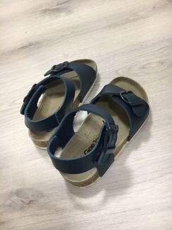 Босоножки 26р