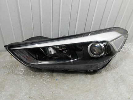 Фара галоген с дхо передняя левая Hyundai Tucson 3