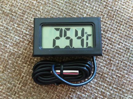Термометр электронный выносной датчик 1м