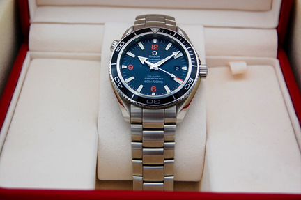 Часы Omega Seamaster Planet Ocean 42мм