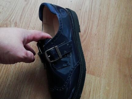 Ботинки лакированные