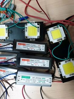 Блок питания 220v.на 27-35v