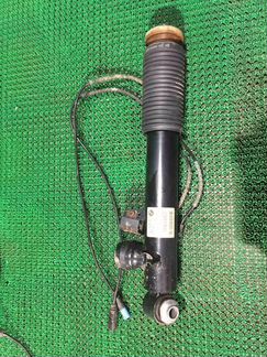 Задний амортизатор BMW X5 F15