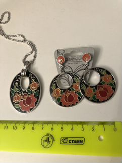 Кулон с серьгами бижутерия Glourious