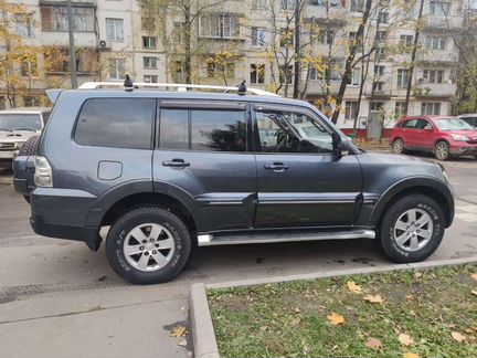Mitsubishi Pajero 3.8 AT, 2007, 240 000 км