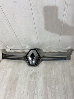 Renault duster 2 решетка радиатор