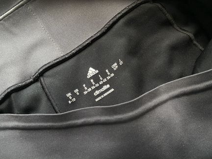 Спортивные леггинсы Adidas