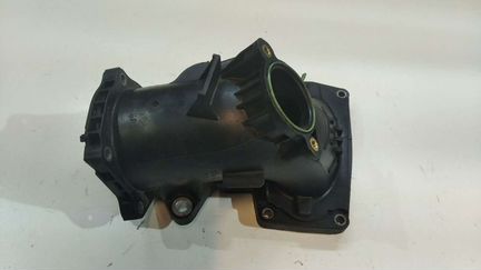 Патрубок Mercedes A6510900728
