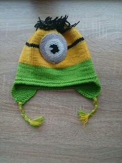 Жилет и шапочка