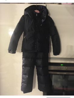 Moncler 5-6лет оригинал