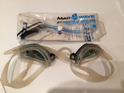 Очки для плавания