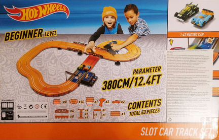 Набор с треком Hot Wheels 380см 83107