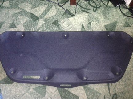 Обшивка крышки багажника Hyundai solaris
