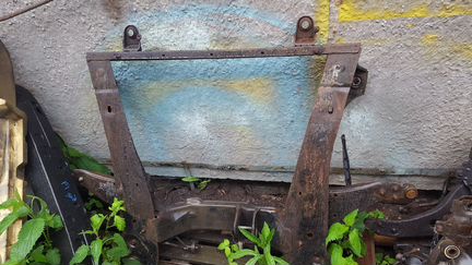 Форд Мондео 3 подрамник двс