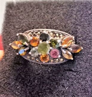 Кольцо серебряное с натуральными камнями