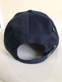 Бейсболка новая