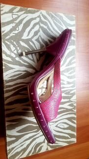 Dibrera,оригинал. Босоножки.Итальянский размер 36