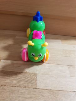 Каталка-сортер Гусеница в идеале