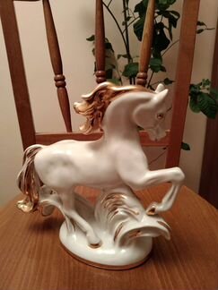 Конь-огонь лфз