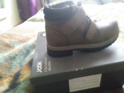 Ботинки для мальчика новые весна-осень