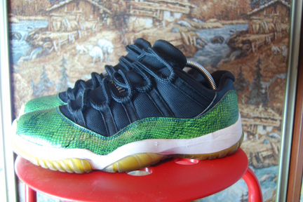 AIR Jordan 11 snakeskin