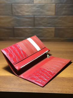 Женское портмоне (кошелек) из итальянской кожи