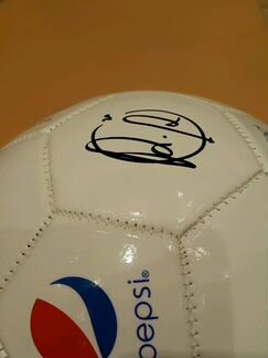 Футбольный мяч 