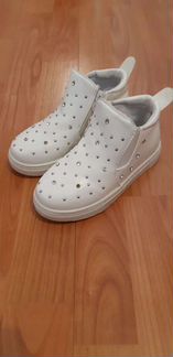 Обувь для девочки 29 р