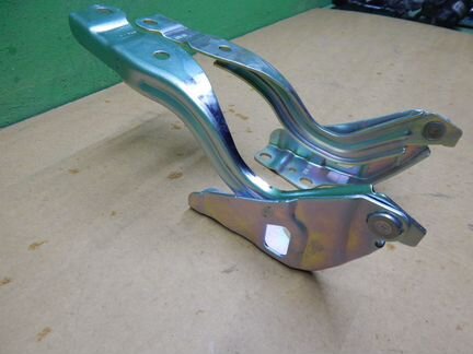 Петли капота оригинал Hyundai Solaris 1